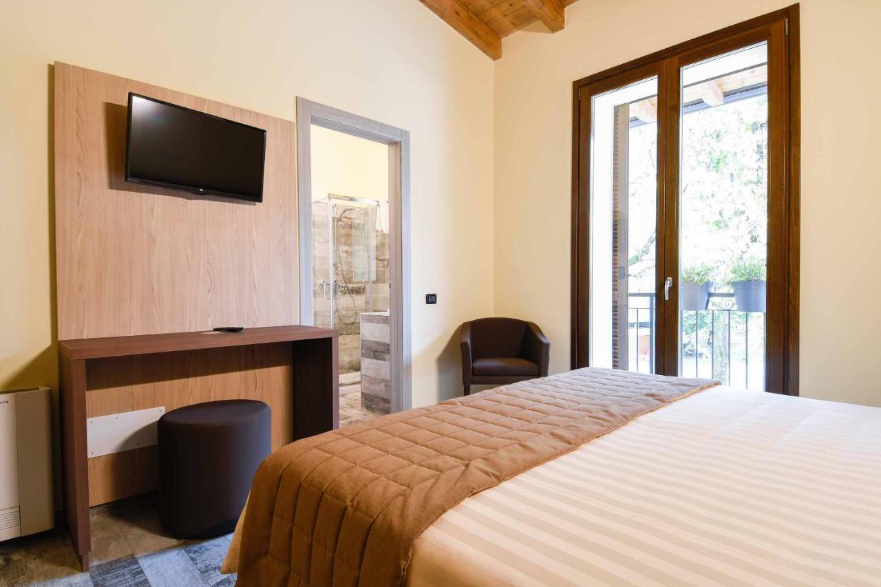 Agriturismo Ippolita Lucchetti Cene ภายนอก รูปภาพ